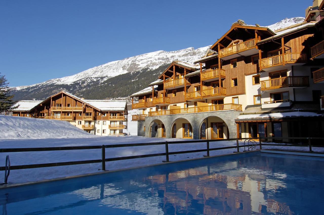 Résidence Les Alpages 4 étoiles - Appartement 4 personnes - Piscine, Hammam, Sauna, Jacuzzi - ValCenis 73480 Lanslebourg-Mont-Cenis Extérieur photo